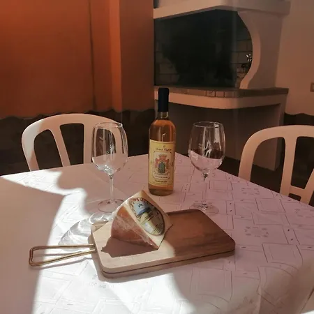 Apartament Da Silvana Quartu SantʼElena